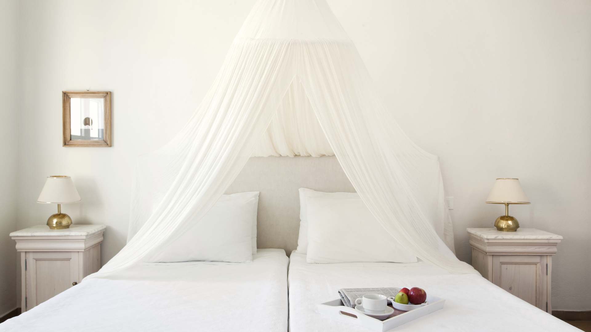 Superior Family Apartment with Side Sea View_Bedroom Detail