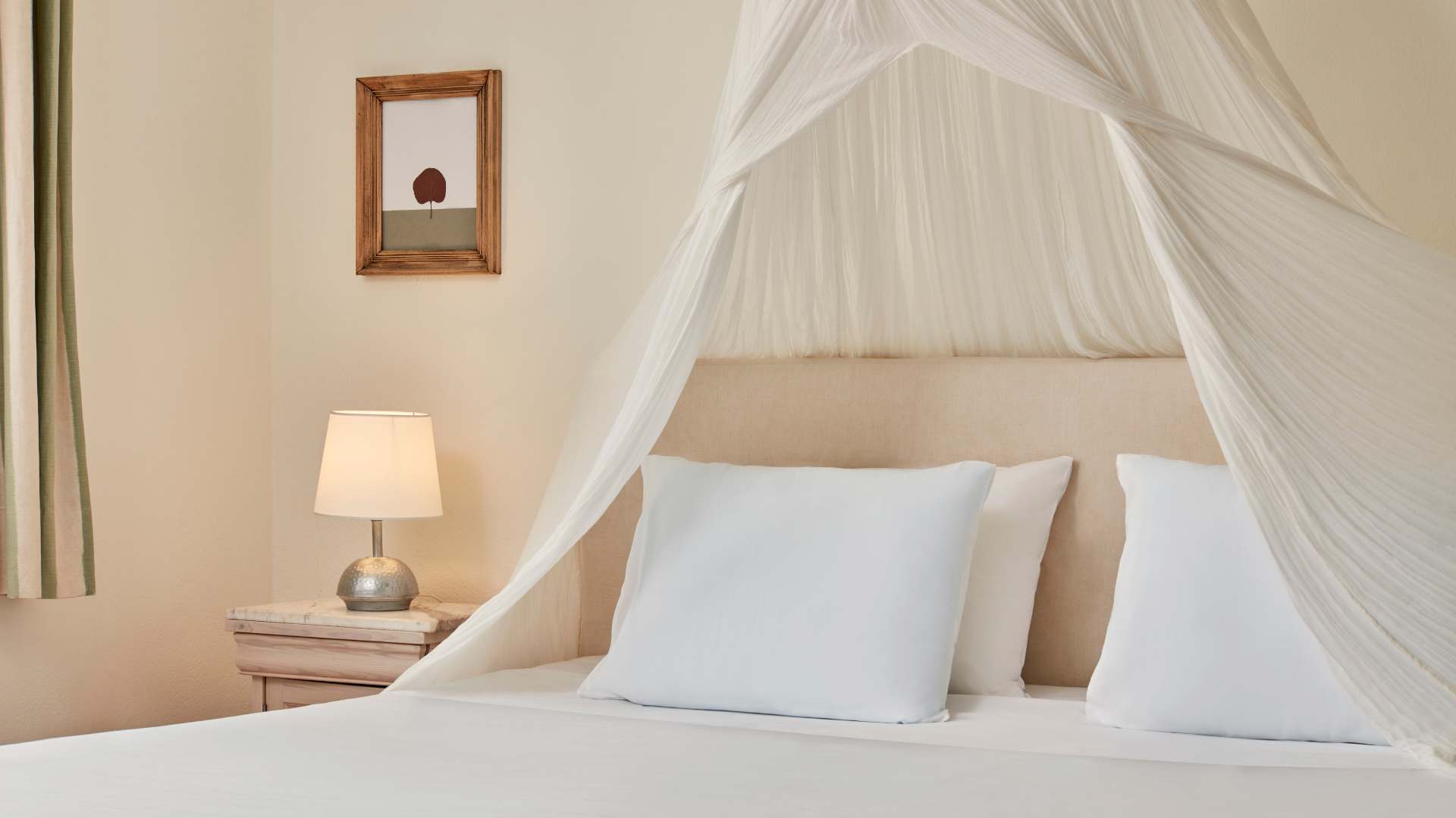 Superior Family Apartment with Village View_Bedroom