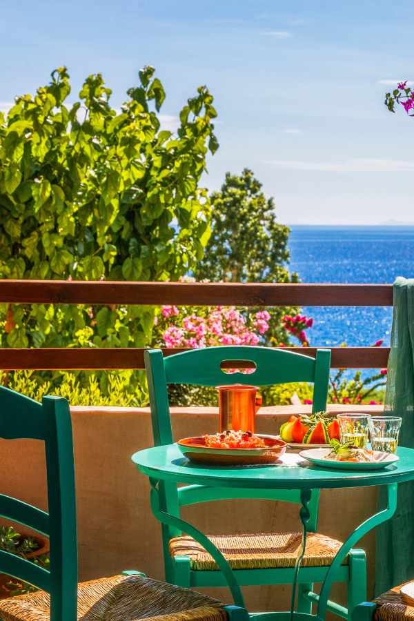 Kafenion_Dining at Candia Park Village