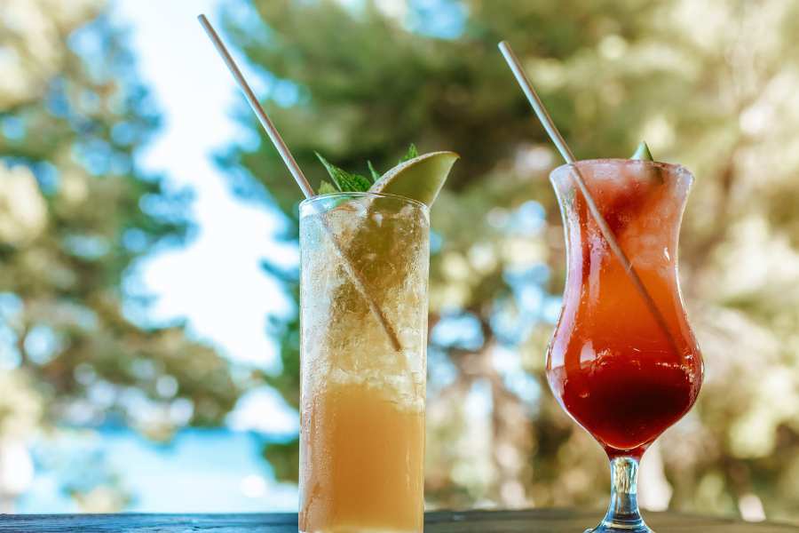 Plori Pool Bar Beverages