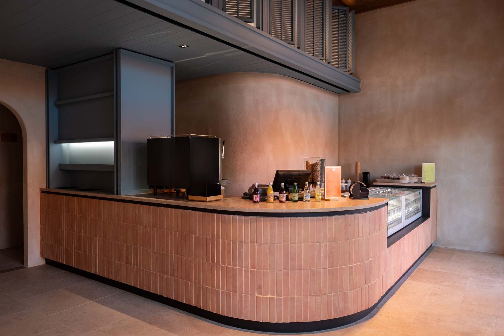 Rifi gelateria Interior