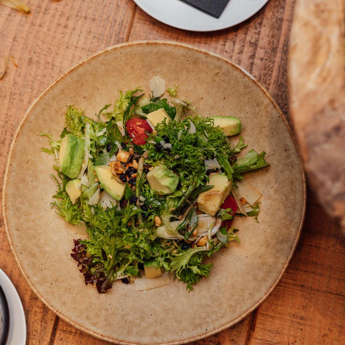 To Fili Taverna Salad