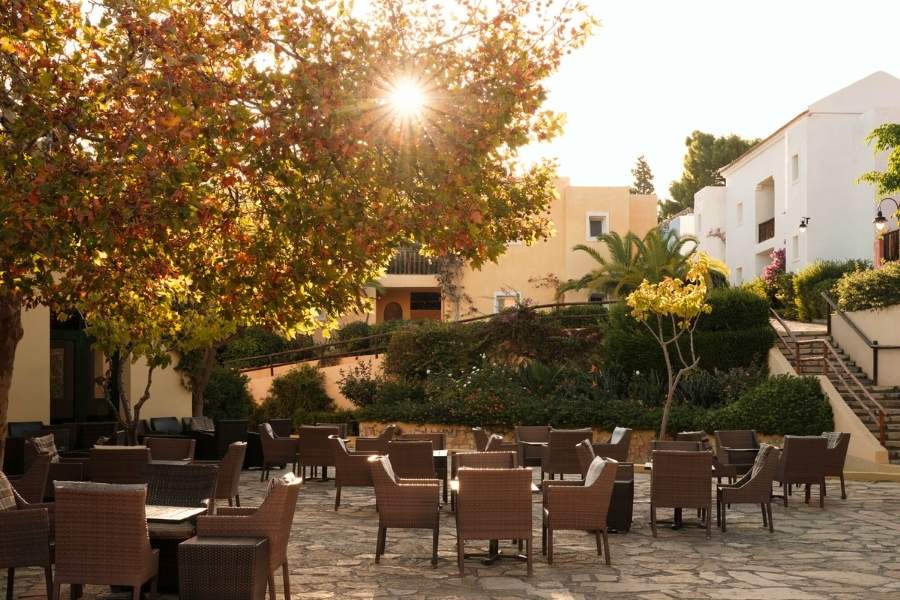 Eros Bar Sunset Time